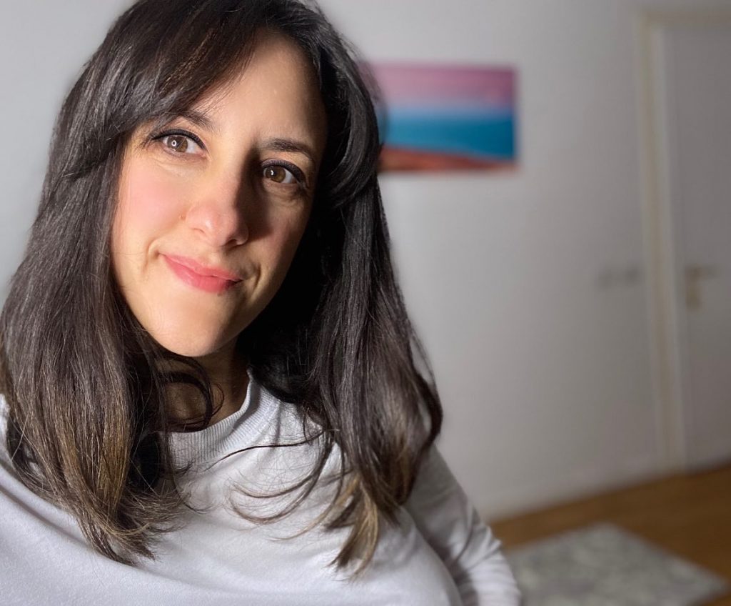iscriversi ad un corso di restorative yoga per ritrovare l'equilibrio